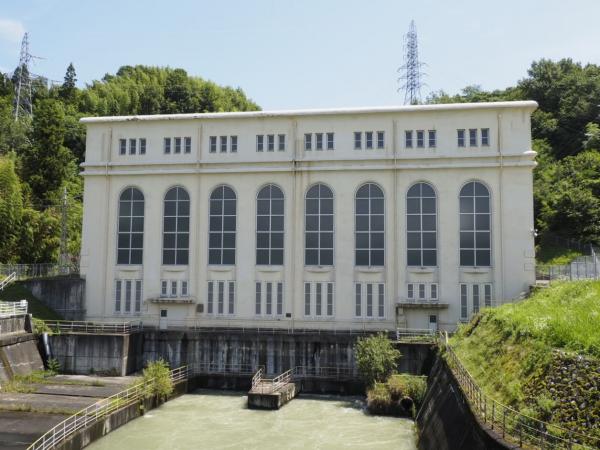 南向発電所